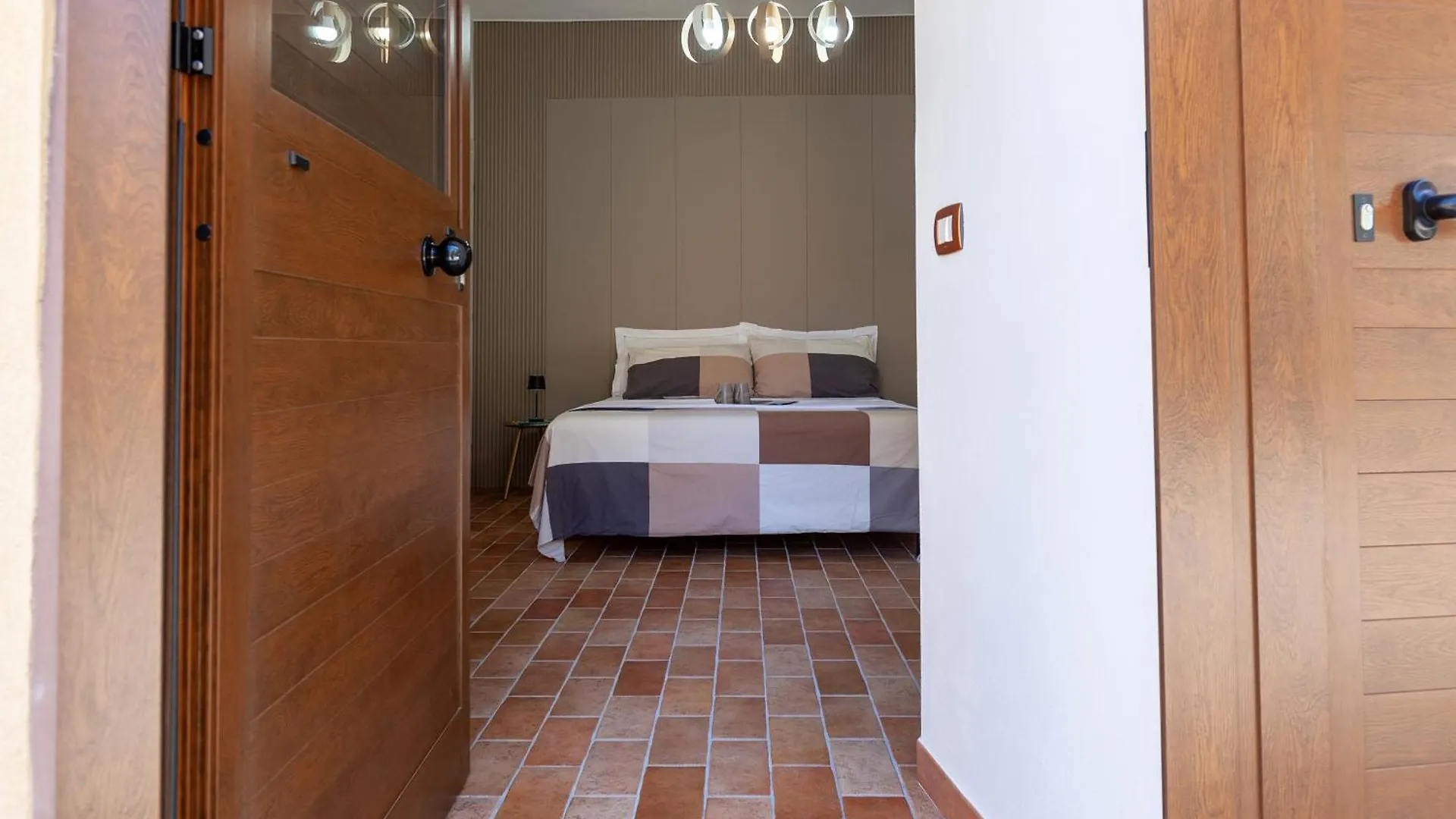אגריג'נטו Aura Rooms